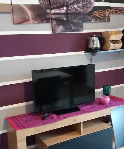 Interno 12 * Vercelli