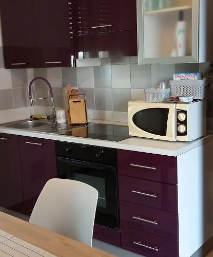 Interno 12 * Vercelli